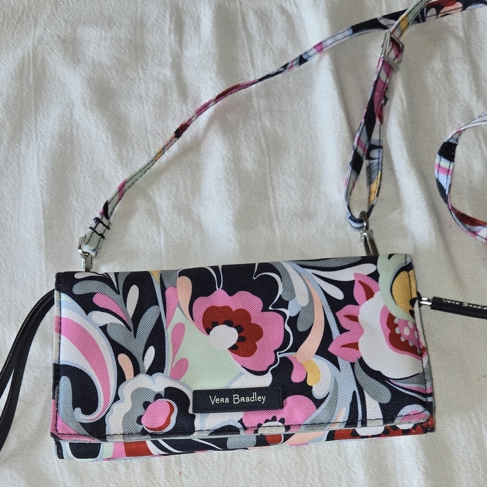 Vera Bradley RFID All in One Crossbody Wallet Floral Paisley Pink Grey Black